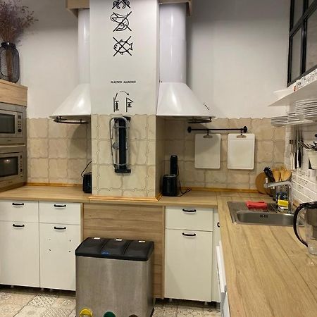 Hostel Numero Trece - Free Towels, Coffee & Tea, Remote Check-In (Adults Only) アリカンテ エクステリア 写真